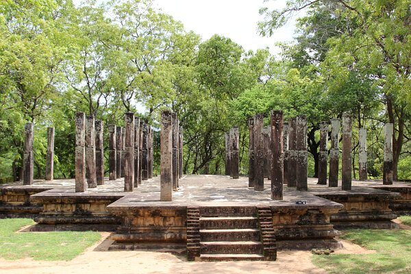 Hevisi Mandapaya