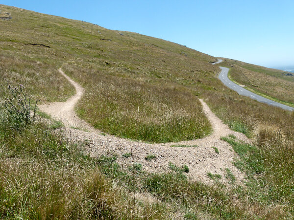 Summit Road Hills