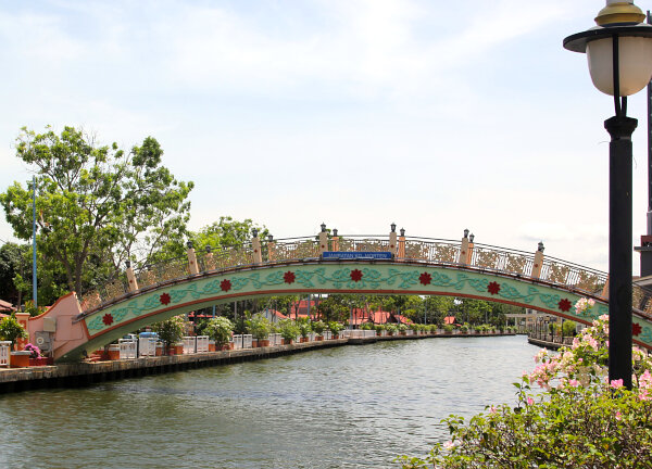 Kampung Kling Bridge