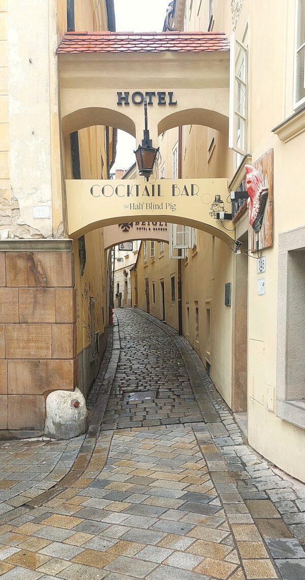 Cute Passage